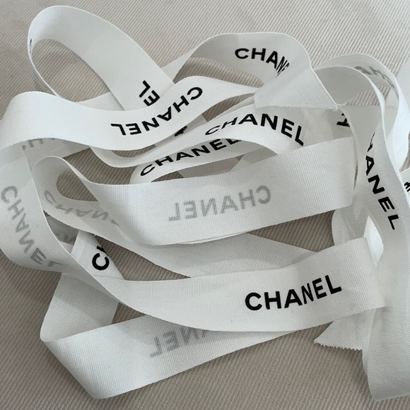 Chanel Gift Ribbon 🎀 - Picture 4 of 4